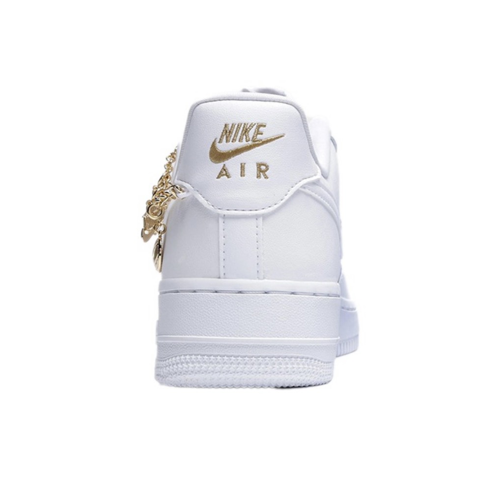 Air force 1 Lucky Charm - DD1525-100 