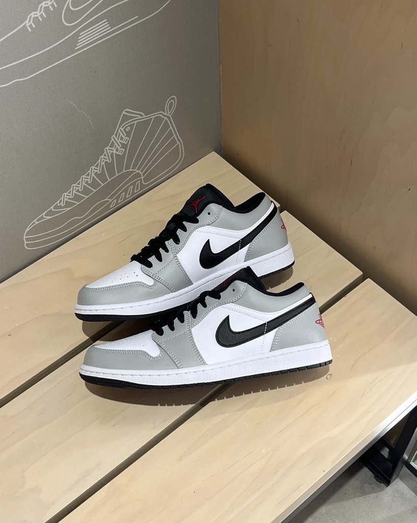 Jordan 1 Low 