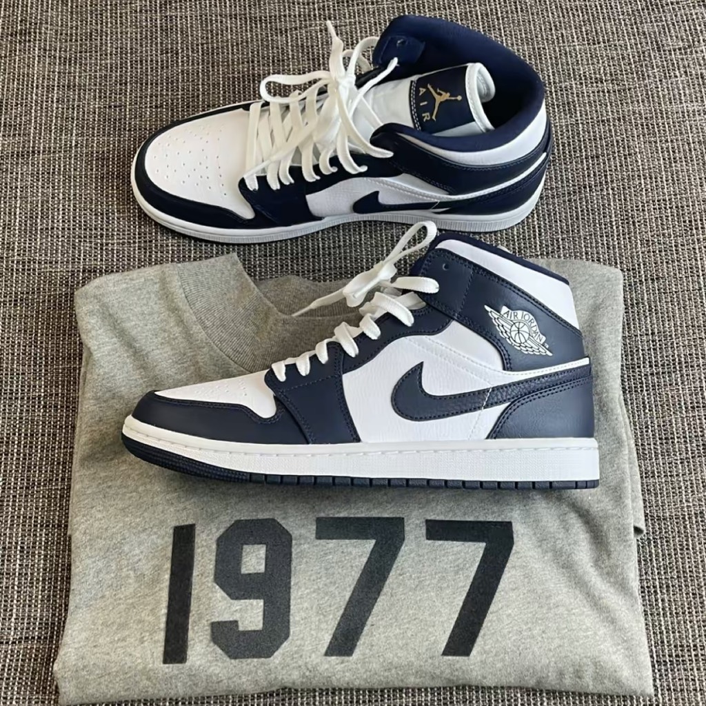 Jordan 1 Mid Obsidian - 554724-174 