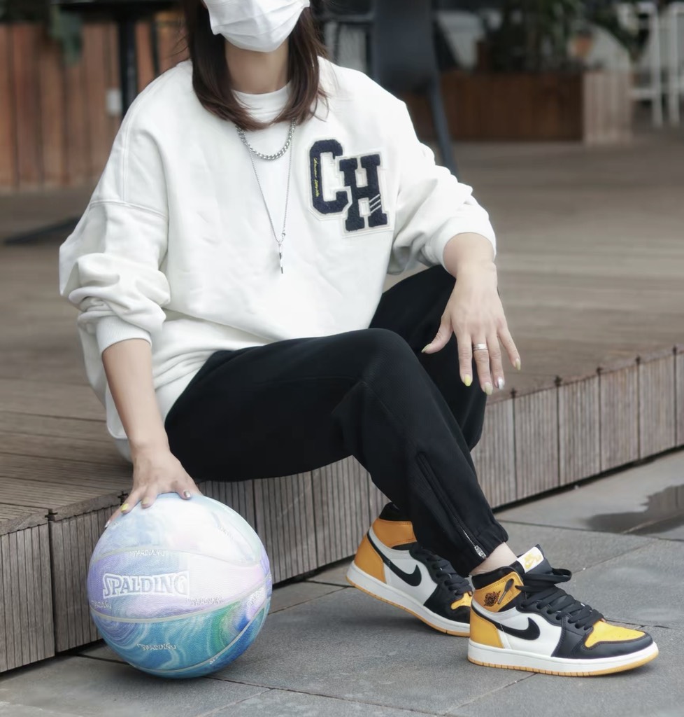 Jordan 1 Retro High OG Taxi - 575441-711 