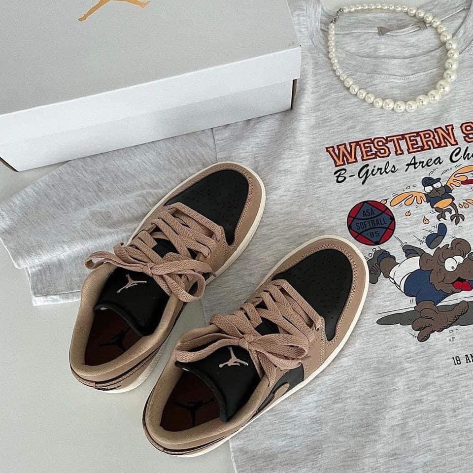 Air Jordan 1 Low “Desert Black” DC0774-201 