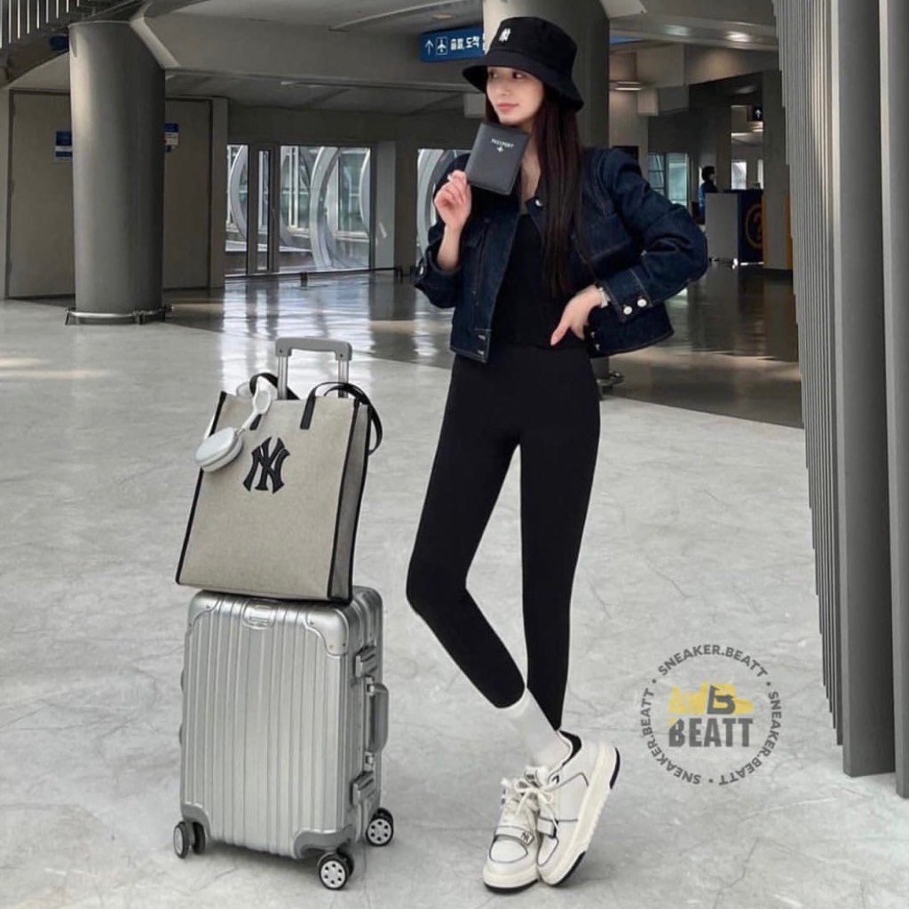 MLB Chunky Liner Mid New York Yankees Black - 3ASXLMB3N-50BKS 