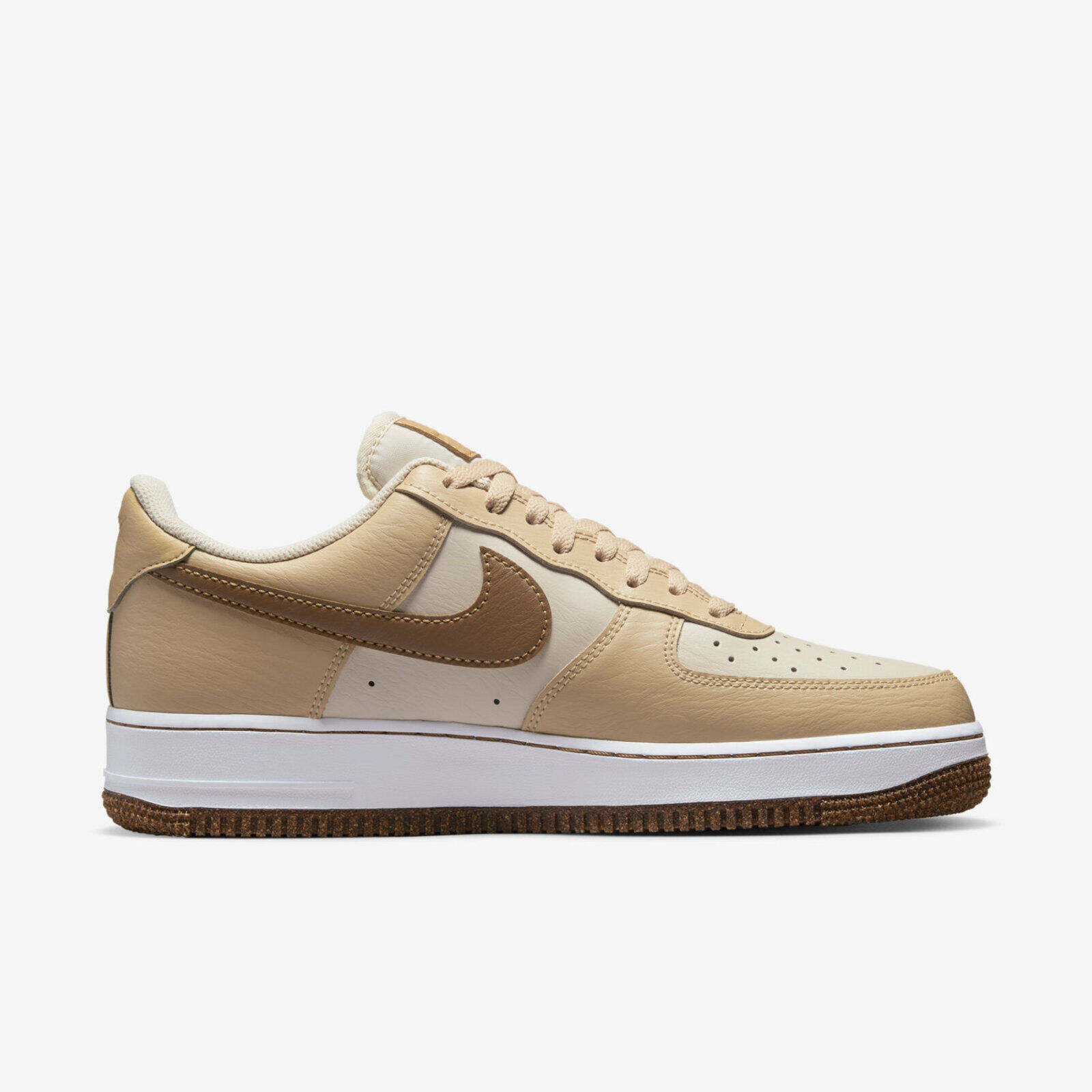 Air Force 1 Low 07 LV8 “Pearl White Sesame” DQ7660-200 
