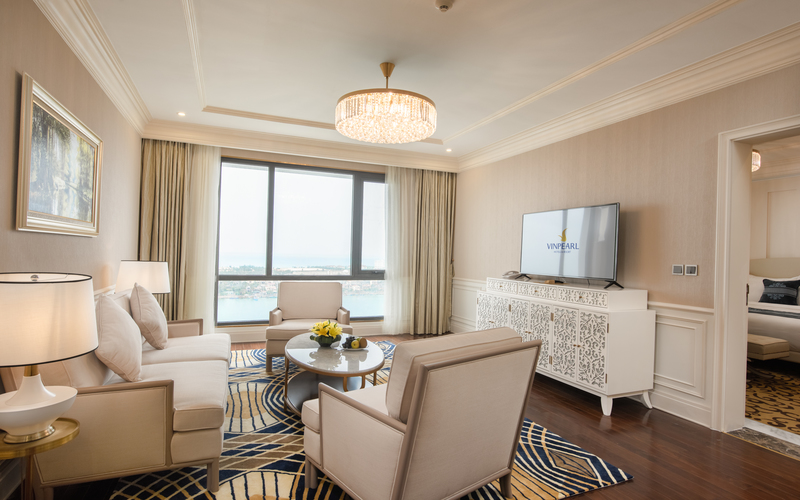 [Voucher Vinpearl] Vinpearl Hotel Quảng Bình - Executive Suite + Ăn sáng