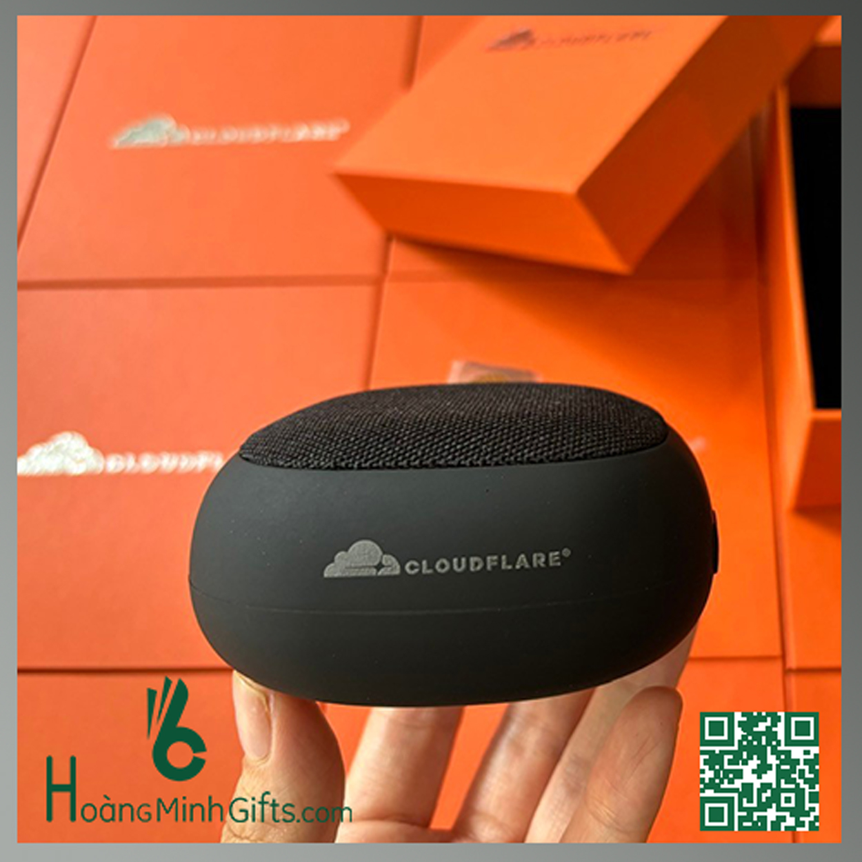 loa-bluetooth-hoco-bs31-khach-hang-interspace