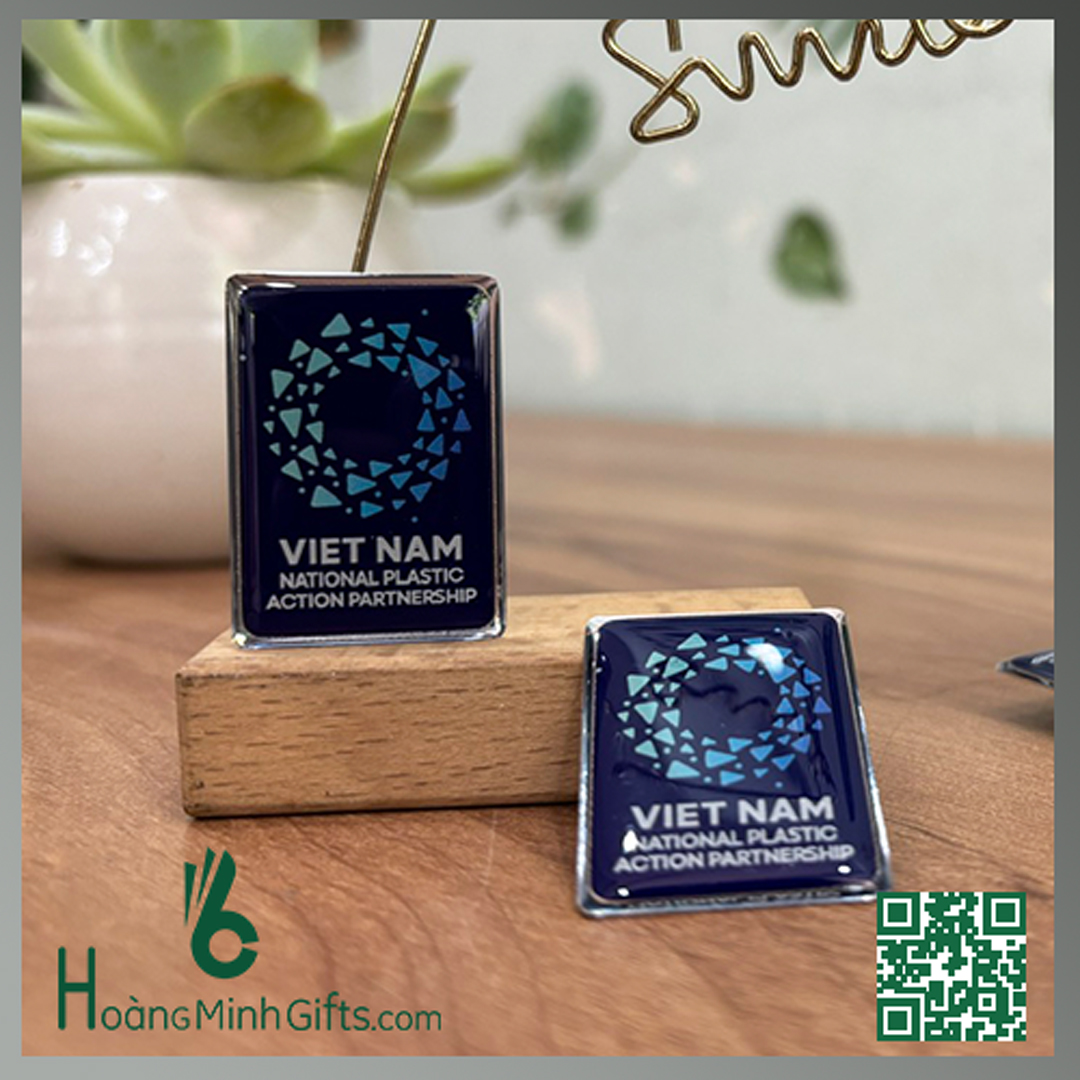 huy-hieu-cai-ao-nam-cham-khach-hang-undp