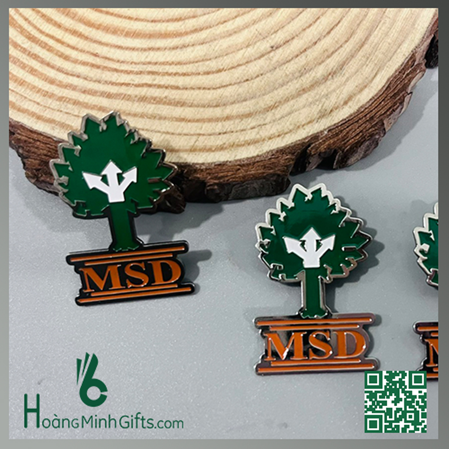 huy-hieu-cai-ao-nam-cham-khach-hang-msd