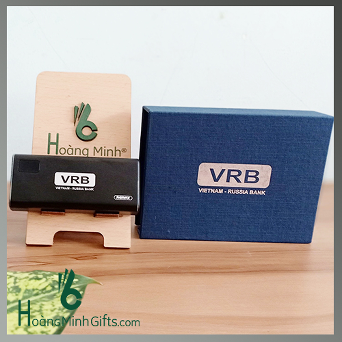 sac-du-phong-remax-rpp-155-kh-ngan-hang-viet-nga