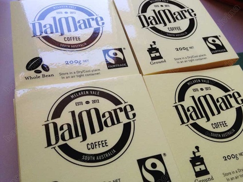 Phân biệt Decal trong và Decal sữa?