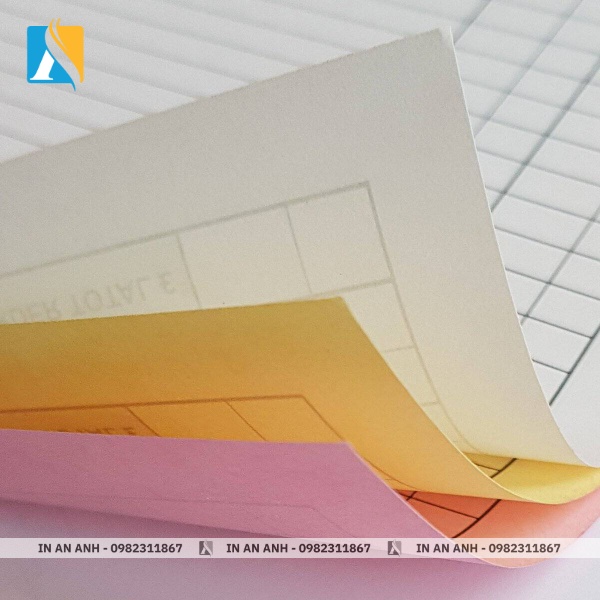 Giấy carbonless tạo ra các bản sao rõ ràng, sắc nét và cực kỳ chính xác