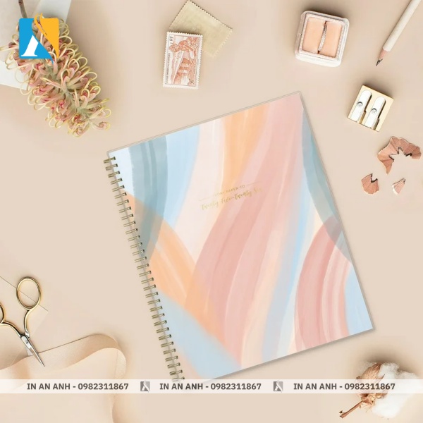 Giấy in sách Ivory cho phép in ấn nhiều màu sắc nổi bật, thu hút