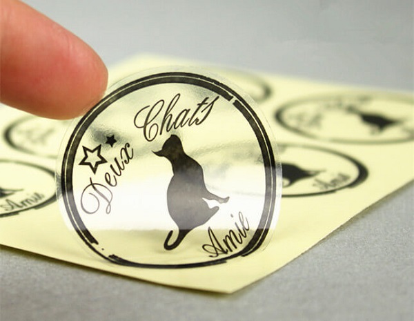 Mẫu nhãn decal nhựa trong suốt 