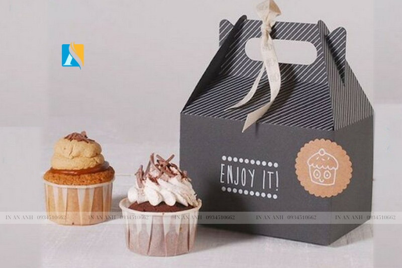 in hộp đựng bánh cupcake