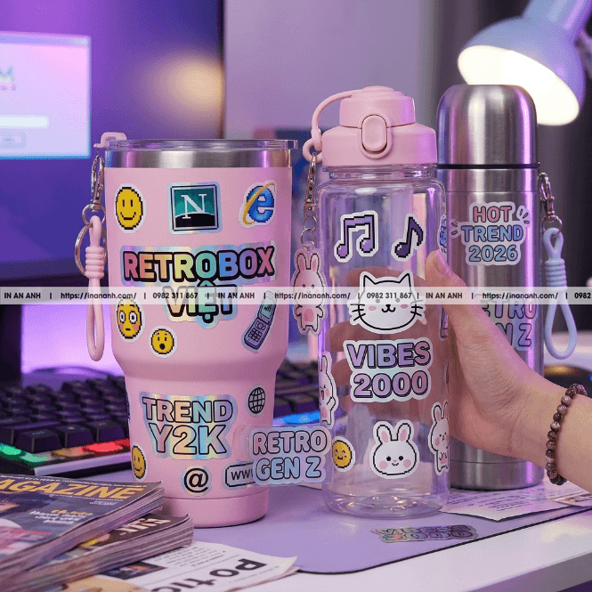 In sticker dán bình giữ nhiệt phong cách tối giản đẹp mắt