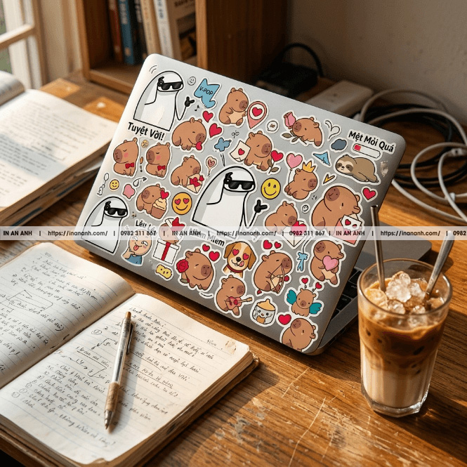 In sticker phong cách nghệ thuật dành cho dân thiết kế