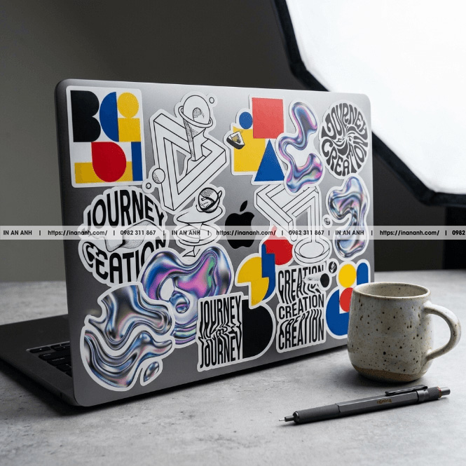 In sticker laptop style công sở tối giản