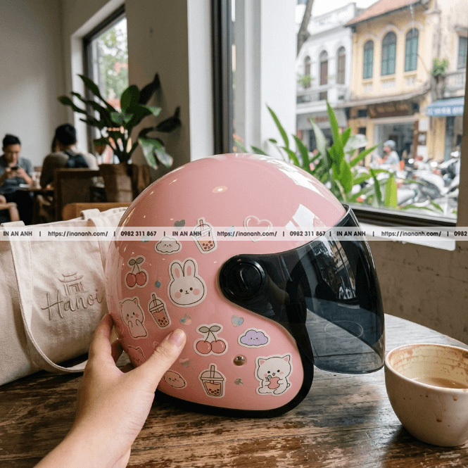 In sticker mũ bảo hiểm dán fullface cực chất