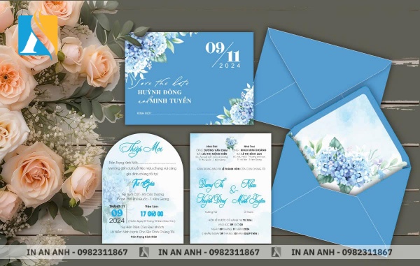 Thiệp mời 12 x 17 cm truyền thống, phổ biến nhiều dịp lễ