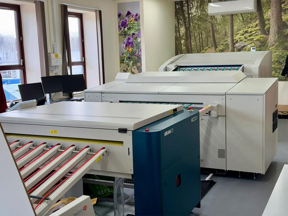 Máy ghi kẽm CTP chế bản trực tiếp từ file tại xưởng In An Anh