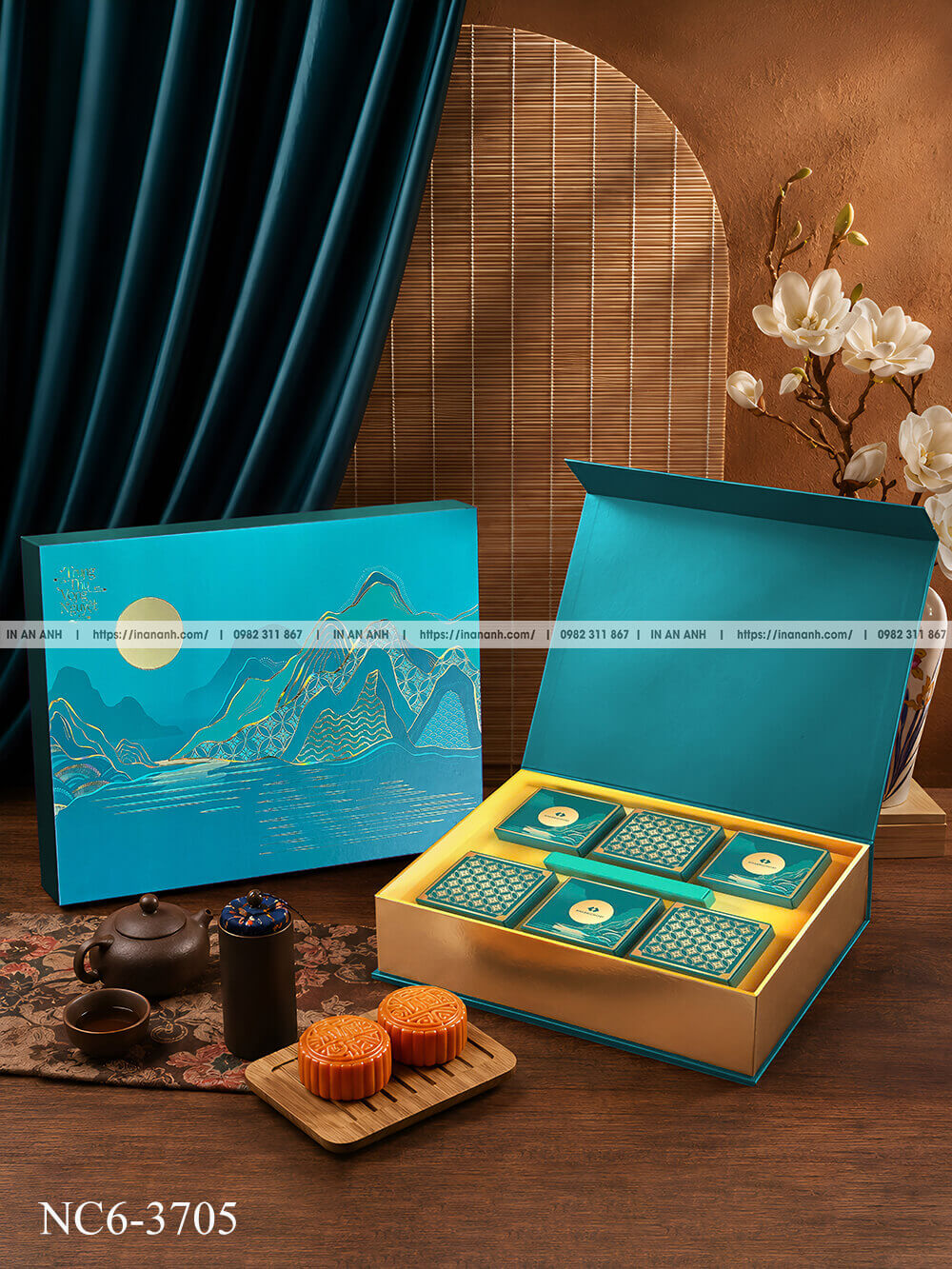 Hộp bánh trung thu nam châm 6 bánh mã NC6-3705 mẫu Trăng Thu Việt Nguyệt núi non tông xanh ngọc ánh kim