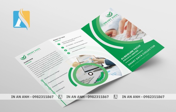 Thiết kế Pamphlet gấp ba nhỏ gọn 