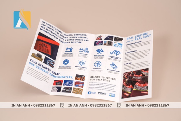 Thiết kế Pamphlet đa dạng nội dung văn bản, hình ảnh và icon nổi bật