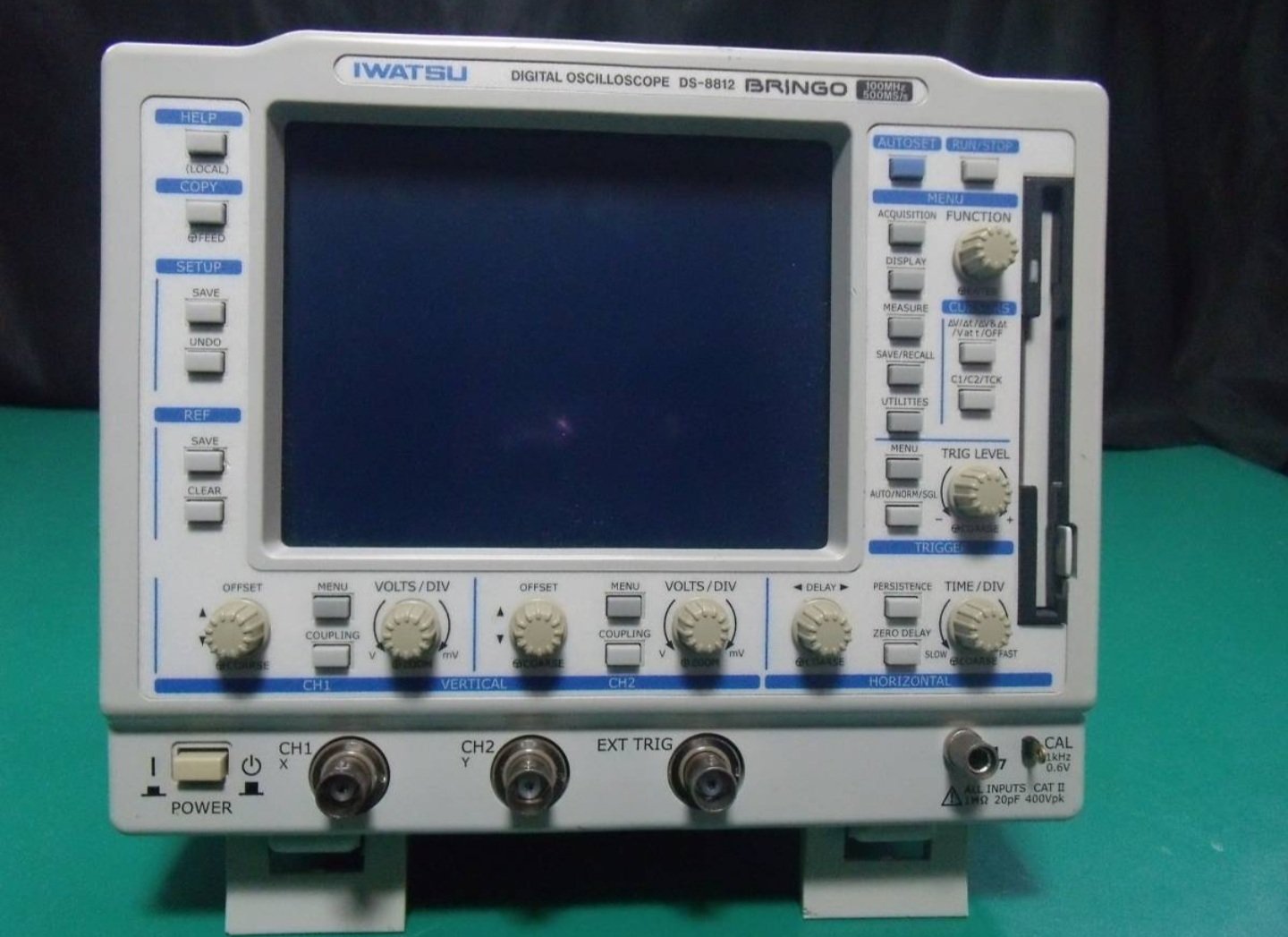 ジャンク IWATSU DS-8812P デジタルオシロスコープ BRINGO ジャンク IWATSU DS-8812P デジタルオシロスコープ BRINGO