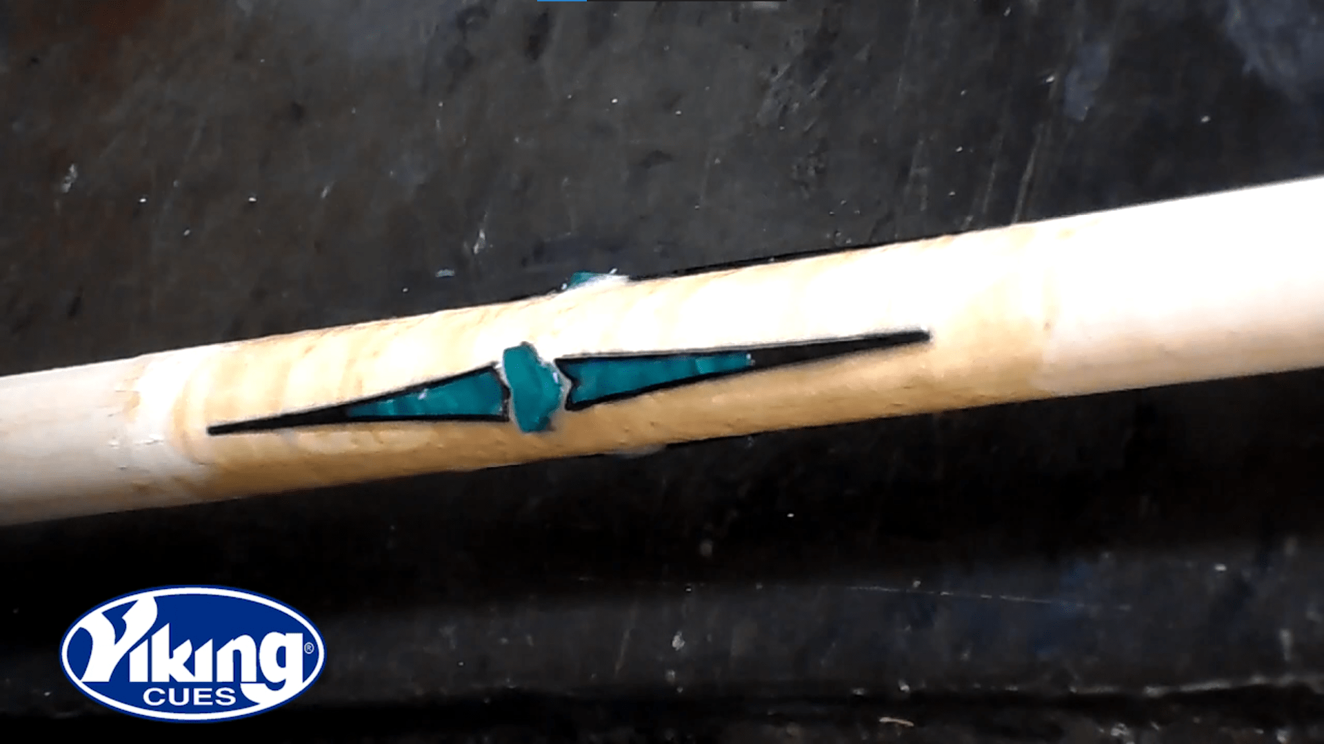 Sự khác biệt của những cây cơ Viking “Made in USA”