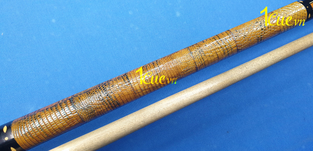 Cơ, Gậy Bi-a Licos seri 02 like new | 1Cue.vn