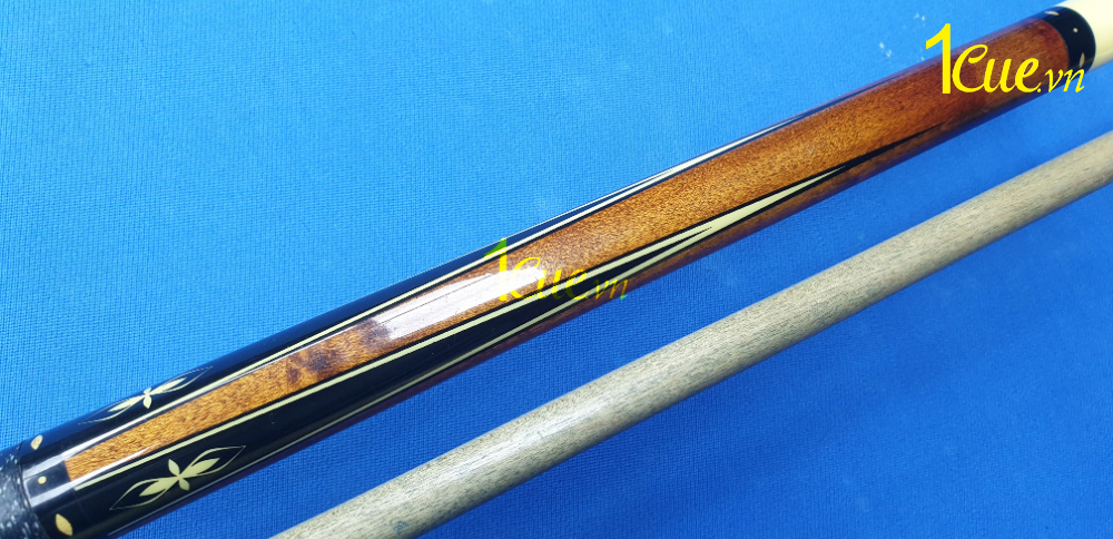 Cơ, Gậy Bi-a Licos seri 03 like new | 1Cue.vn