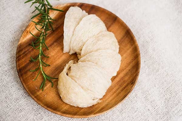 Tổ yến chưng có tác dụng với người bệnh ra sao?
