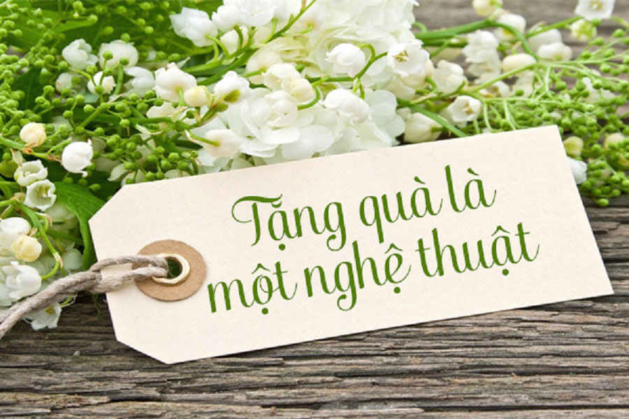 mua thang nhôm để tặng  tặng Sếp của bạn