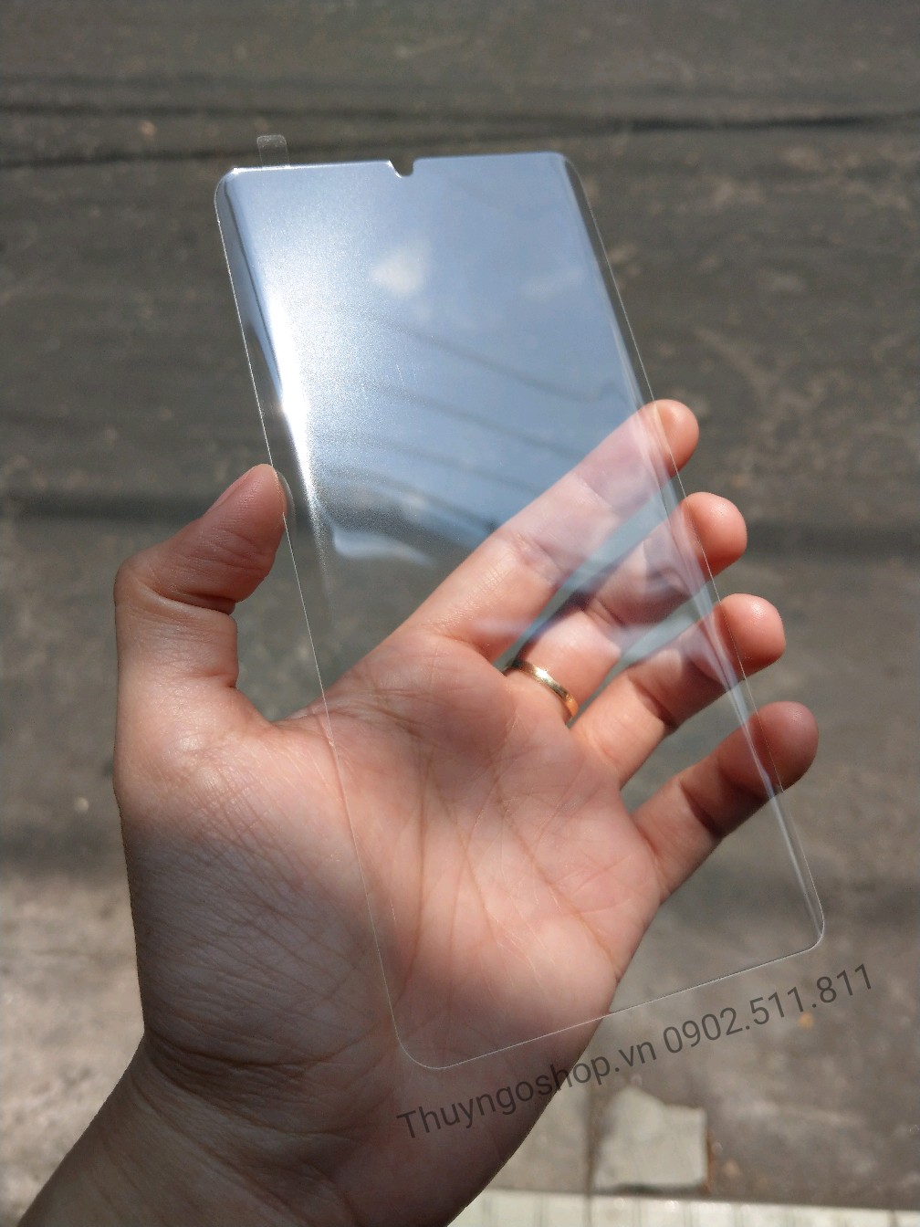 Kính cường lực Huawei P30 Pro full keo nước UV, cảm ứng nhạy 100%