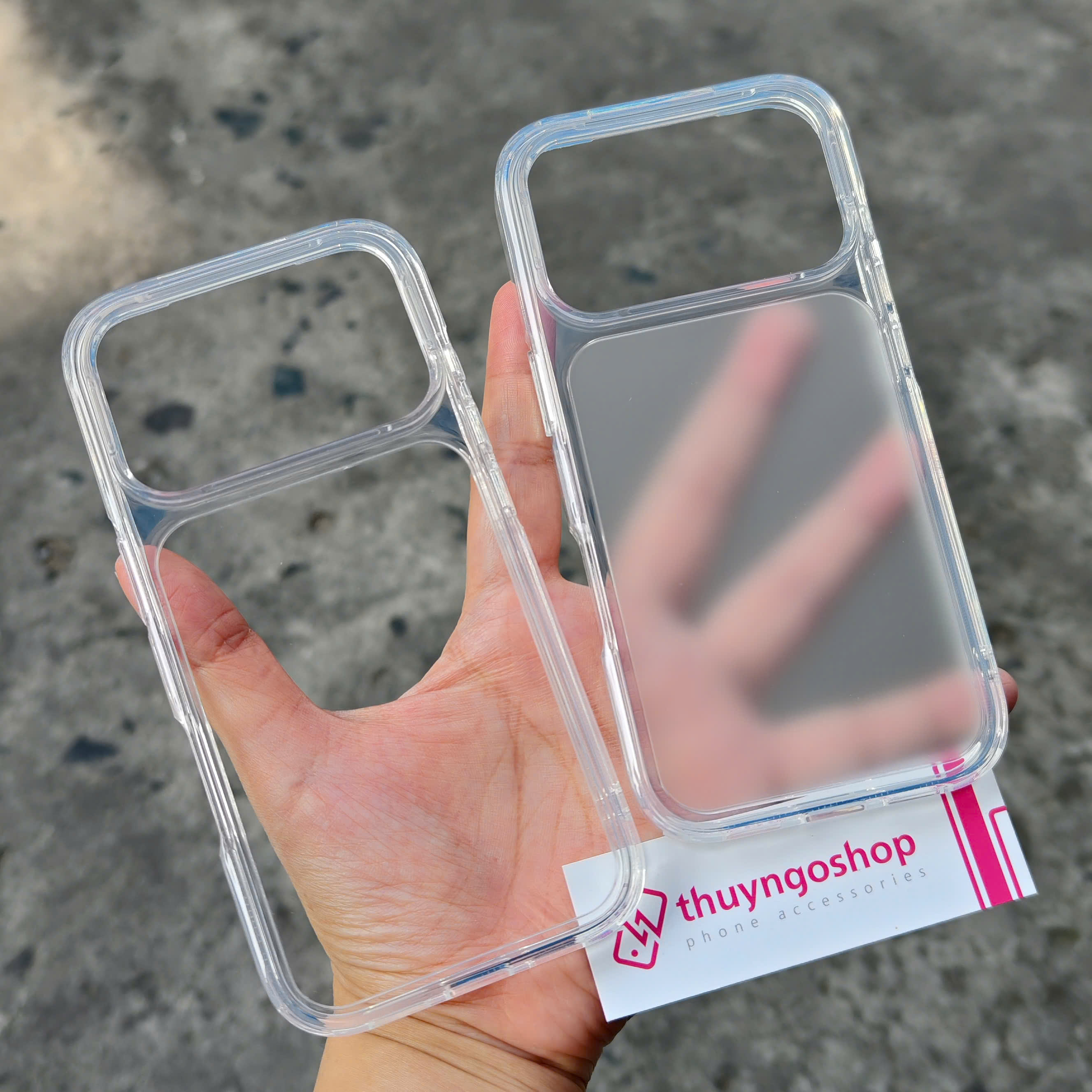 [ iPAKY ] Ốp lưng trong bóng / trong mờ chống vân tay iPhone 17 Pro