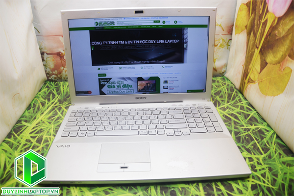 Sony VAIO VPCSE26FW ( Hàng xách tay Nhật )