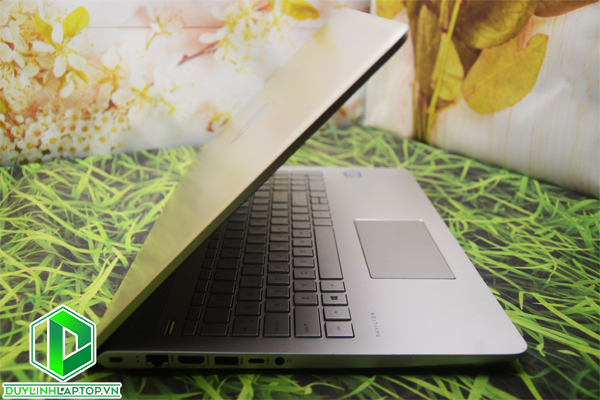 Laptop HP Pavilion 15-cc1x - i5 8265U/4GB/1TB/Win10