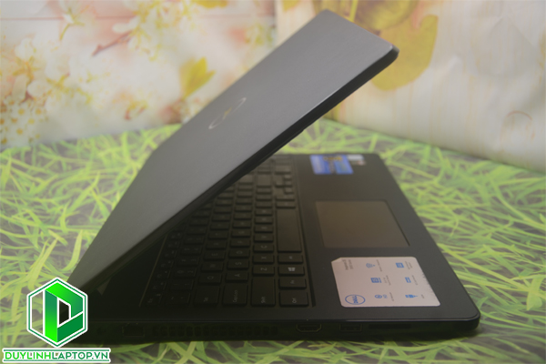 Laptop Dell Inspiron 3559 i5 6200U/4GB/SSD 250GB