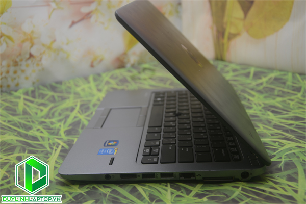 Laptop cũ HP Elitebook 820 G1 - Intel Core i7