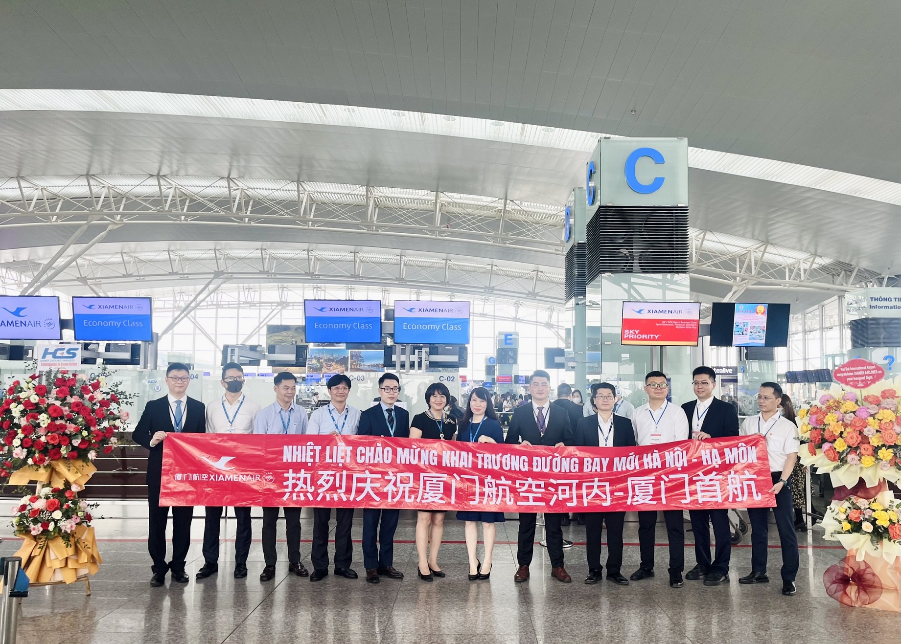 CHÀO MỪNG HÃNG HÀNG KHÔNG XIAMEN AIRLINES KHAI TRƯƠNG ĐƯỜNG BAY ĐẦU TIÊN TỪ NỘI BÀI (VIỆT NAM) ĐẾN HẠ MÔN (TRUNG QUỐC)