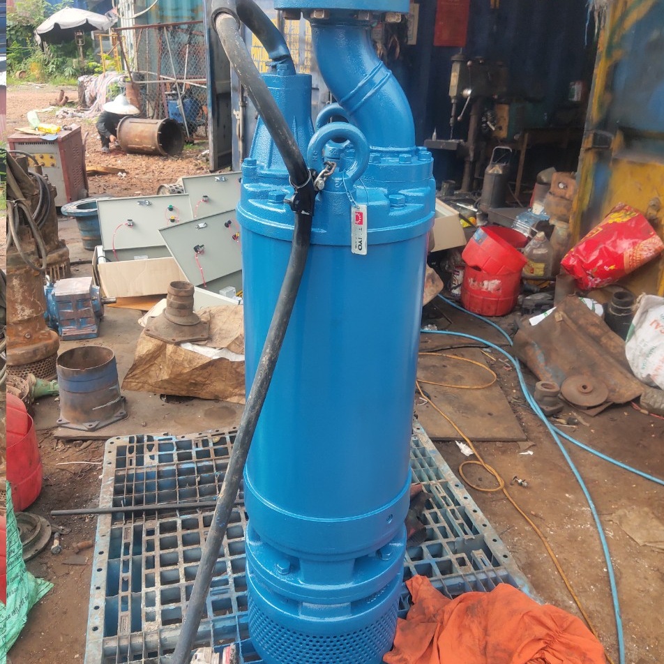 máy bơm chìm Tsurumi LH622