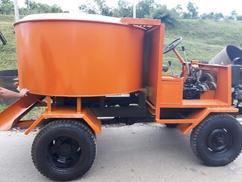 máy trộn bê tông tự do