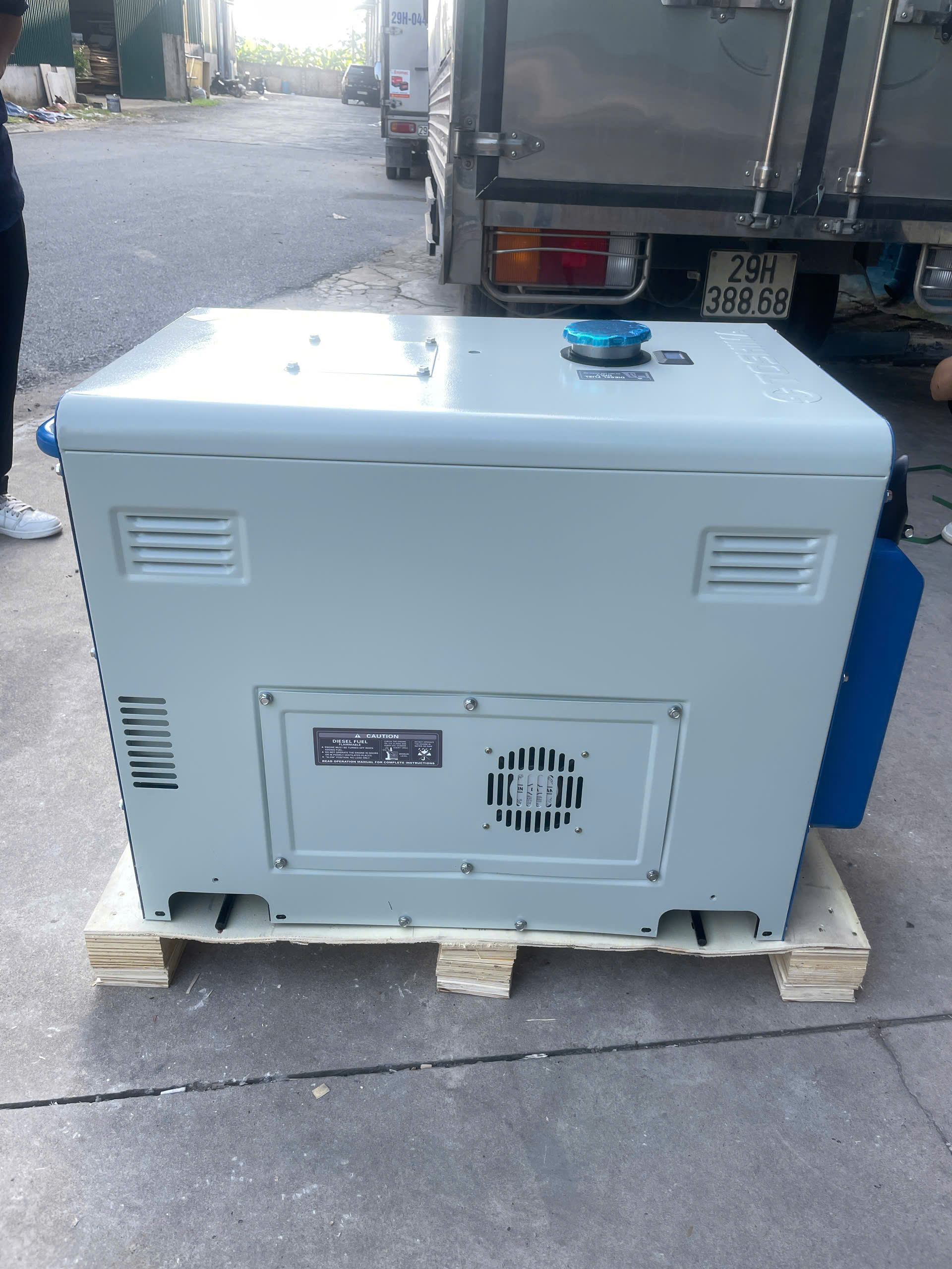 Máy phát điện chạy dầu 5Kw Toshima T68E