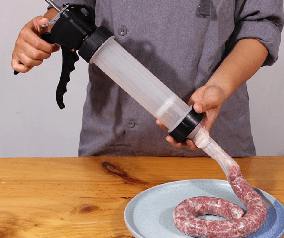 Một số lưu ý quan trọng khi sử dụng máy làm xúc xích