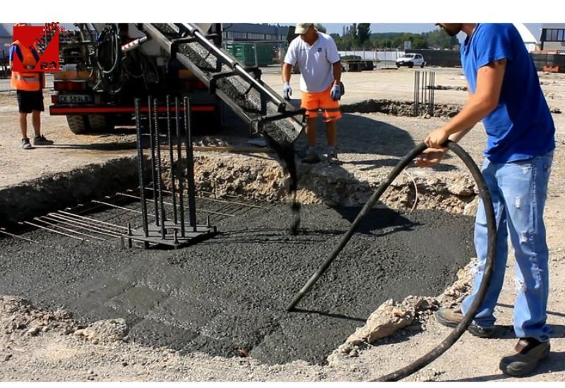 Dịch Vụ Vận Chuyển Máy Đầm Dùi Bê Tông Bằng Đường Sắt