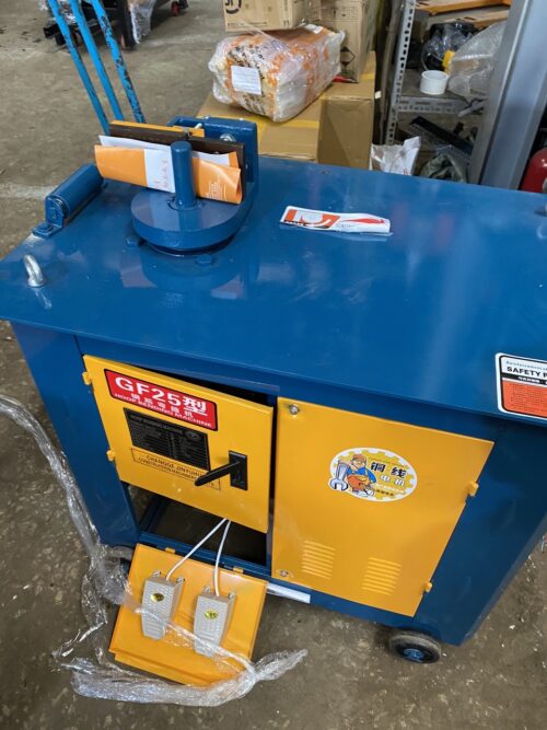 Máy Bẻ Đai Sắt Thép GF25