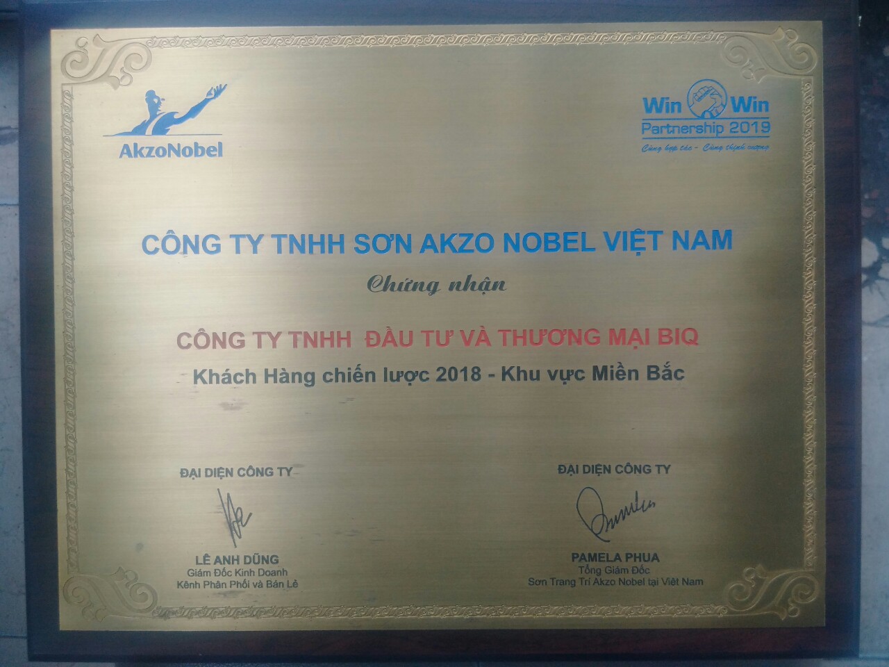 Mua sơn Dulux chính hãng ở đâu