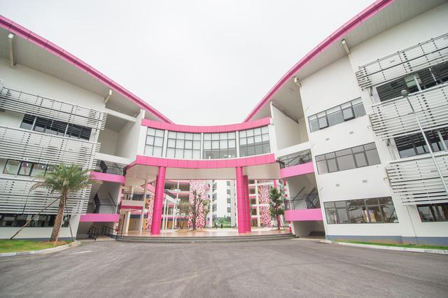 Trường TH SCHOLL HÒA LẠC
