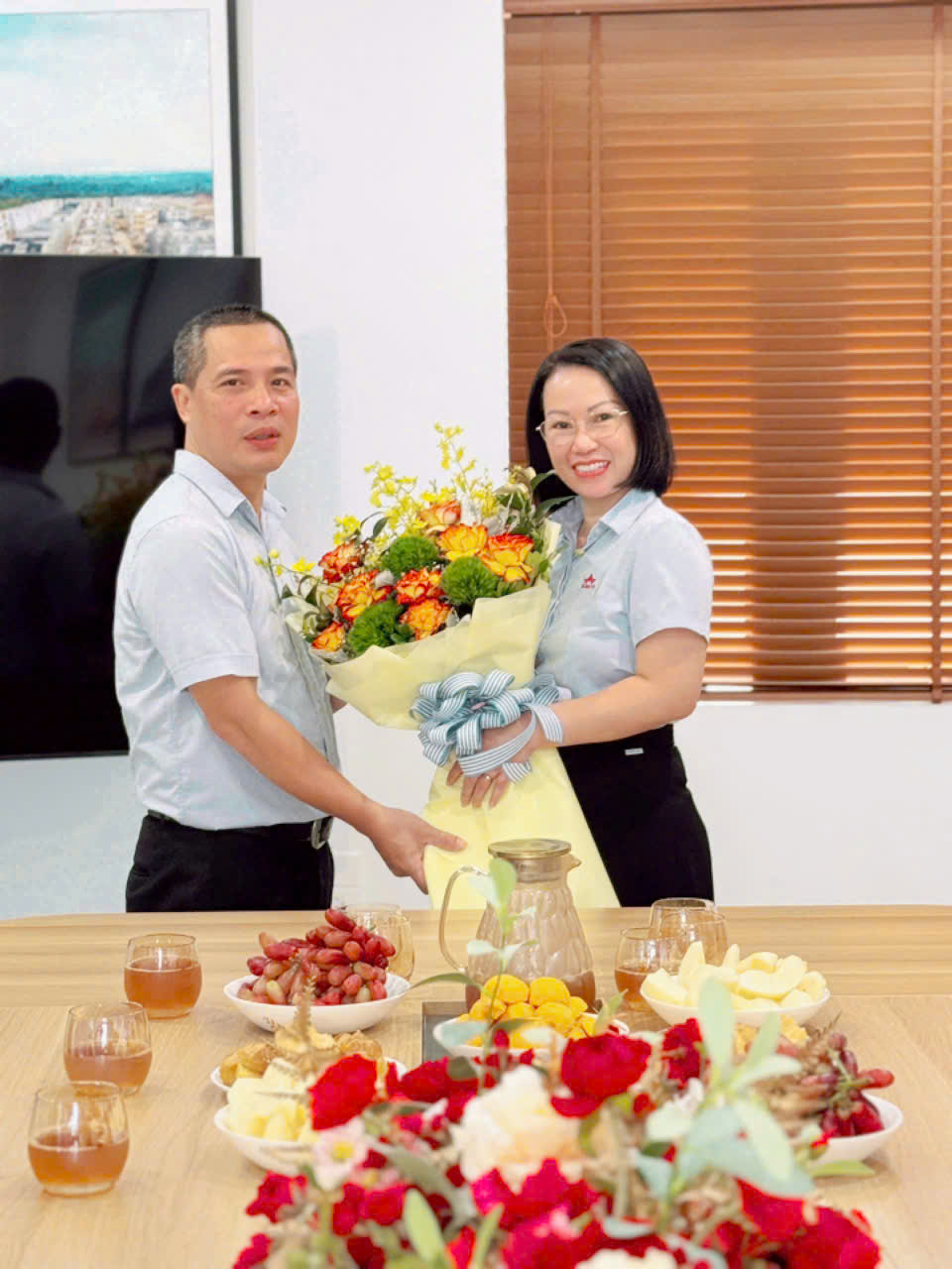 tặng hoa 3