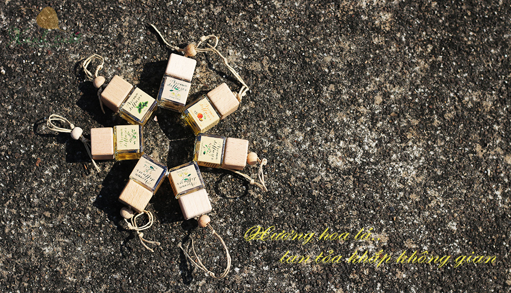 tinh dầu treo xe hoa bưởi