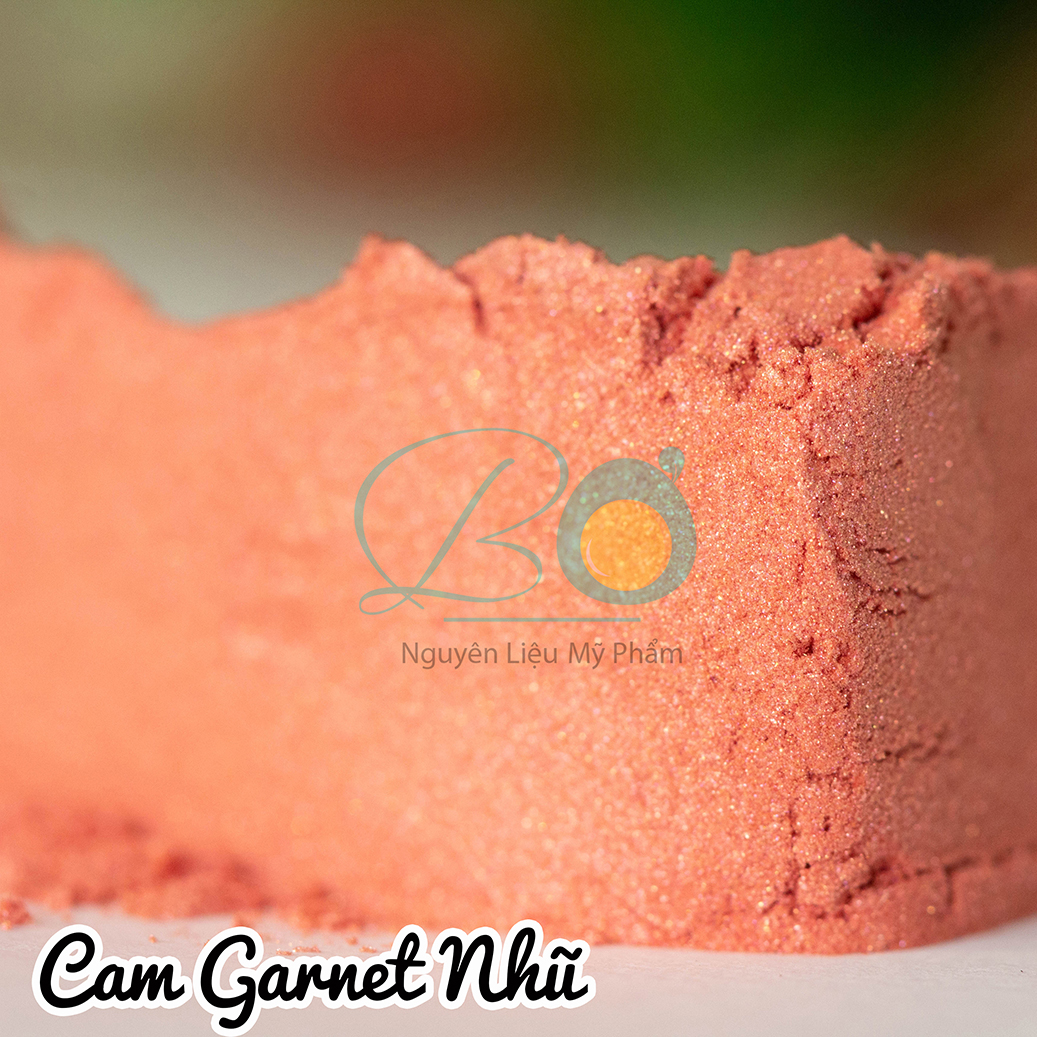 Cam Garnet Nhũ